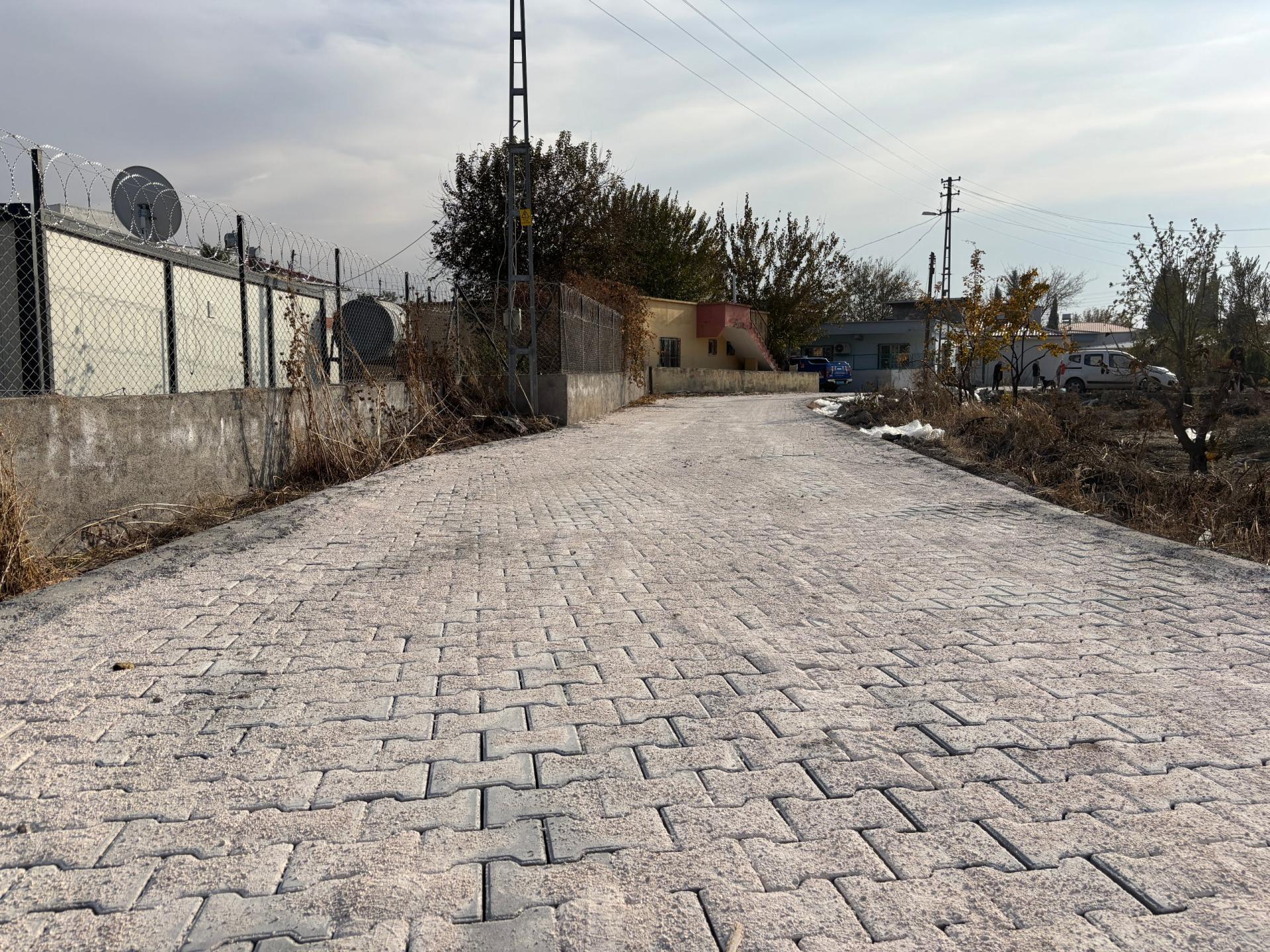 Başkan İKİZER'den Karaçay Mahallesine Kilit Taşı Çalışması